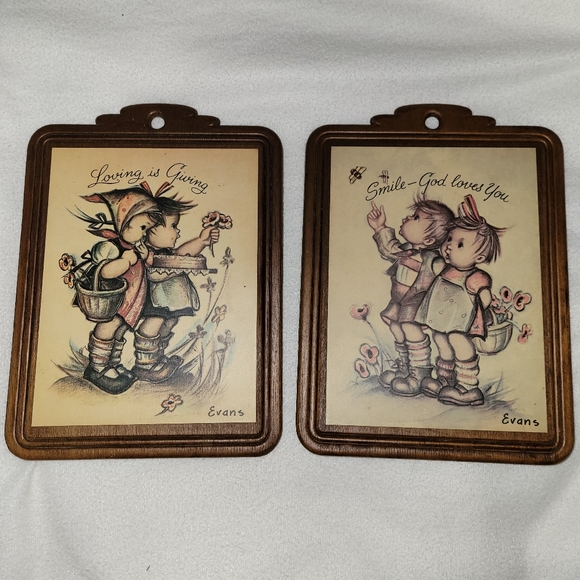 Vintage Evans Wooden Wall Plaque Print Goebel Hummel Plaque - Picture 1 of 5
